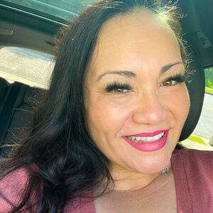 Meet your Posher, Suzanne